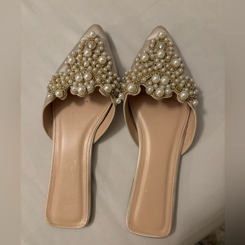 LuLu’s wedding shoes